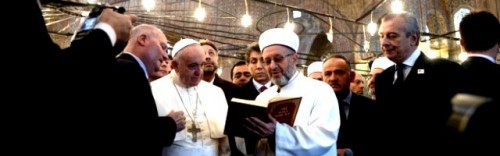 El mufti le dio clases a Sinagoglio sobre algunos pasajes del condenado Corán.